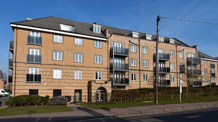 2 Bedroom Apartment To Rent In Kingsmeads Court, Hertford, Hertfordshire, SG13