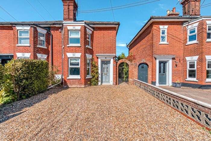 3 Bedroom Semi-Detached House For Sale In Sunnyside, Diss, IP22