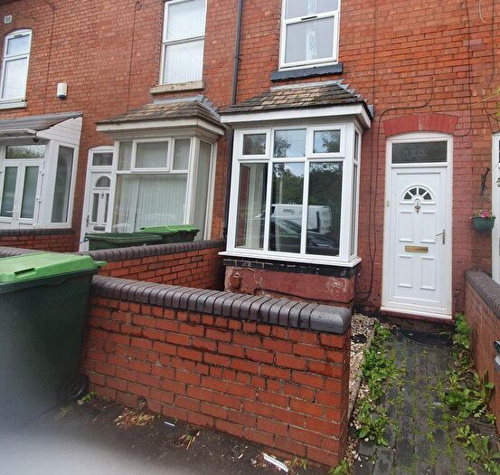 3 Bedroom Terraced House To Rent In Montague Road, Smethwick, B66
