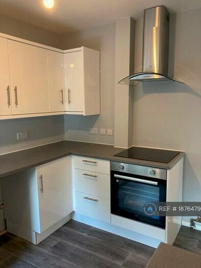 1 Bedroom Flat To Rent In Bishop Street, Mansfield, NG18