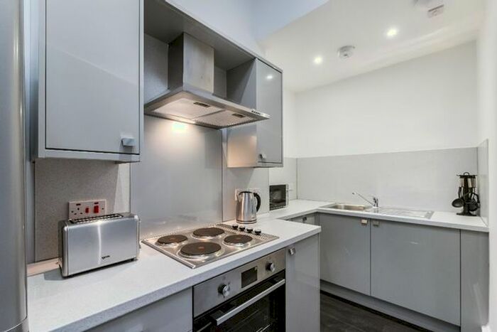 2 Bedroom Flat To Rent In Oban Drive, North Kelvinside, Glasgow, G20