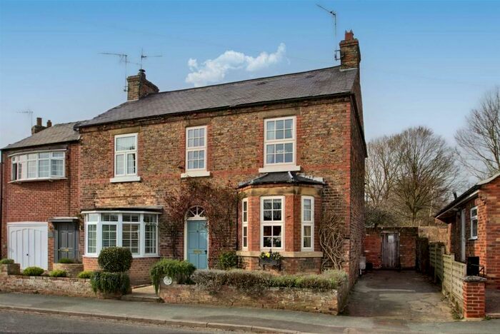 3 Bedroom Semi-Detached House For Sale In Baytree House, Park View, Knaresborough, North Yorkshire, HG5