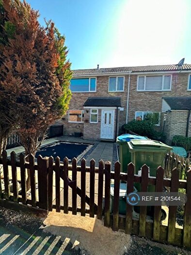 4 Bedroom Terraced House To Rent In Tamar Close, Aylesbury, HP21