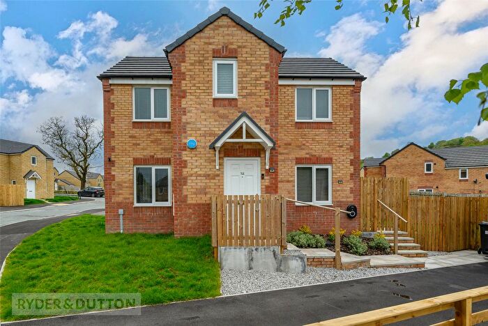 3 Bedroom Detached House For Sale In Meadow Brook, Halifax, West Yorkshire, HX2