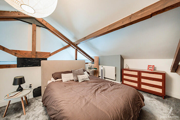 2 Bedroom Apartment For Sale In Tennial Wharf, Ludgate Hill, Jewellery Quarter, B3