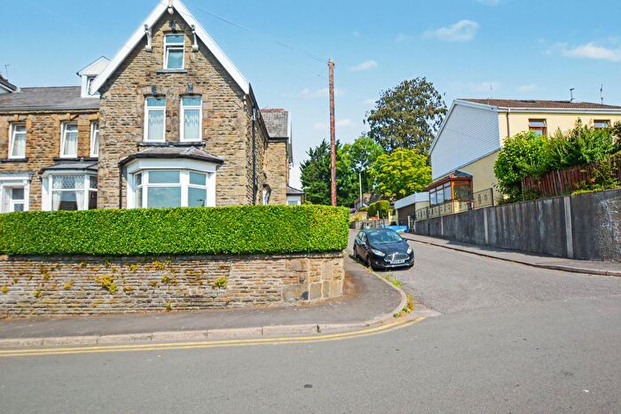 4 Bedroom End Of Terrace House For Sale In Park Terrace, Merthyr Tydfil, CF47