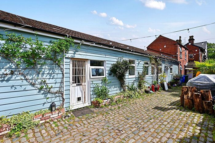 2 Bedroom Semi-Detached House For Sale In Lynchford Road, Farnborough, GU14