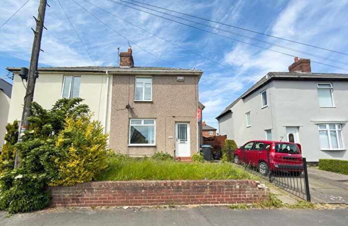 3 Bedroom Semi Detached House For Sale In . Woodland Crescent Kelloe, Durham, County Durham, DH6