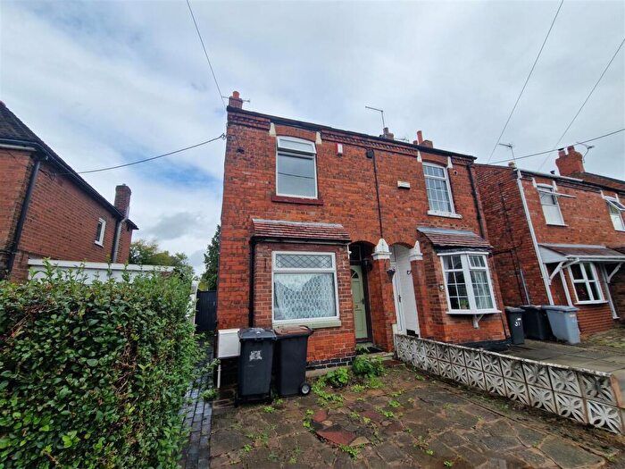 3 Bedroom Semi-Detached House For Sale In Oakland Avenue, Haslington, Crewe, CW1