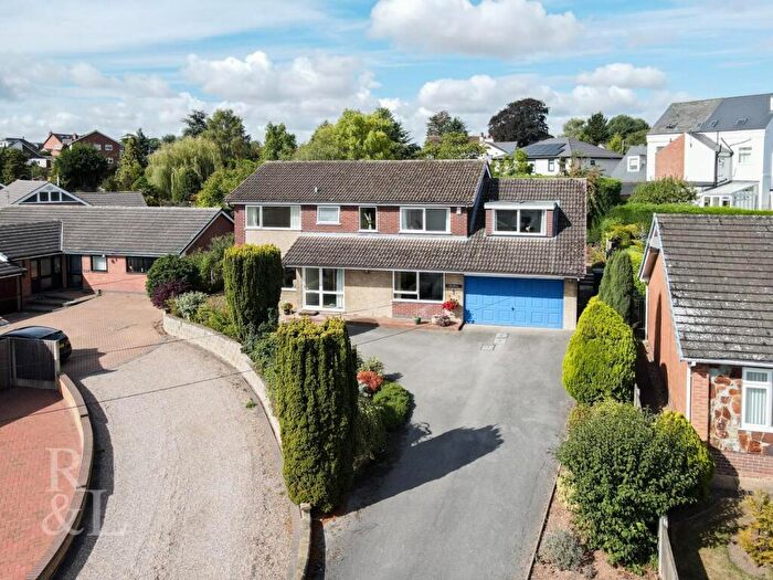 4 Bedroom Detached House For Sale In Green Close, Keyworth, Nottingham, NG12