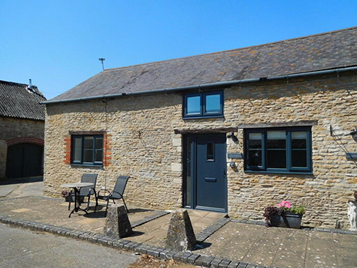 2 Bedroom Barn Conversion To Rent In Grittleton, SN14