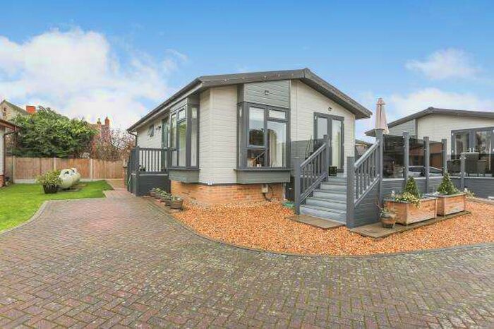 2 Bedroom House For Sale In 10 Westbrook Green, West Side, North Littleton, Evesham, WR11