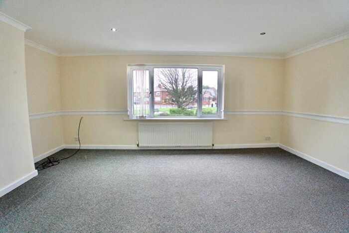 2 Bedroom Flat To Rent In Melbourne Place, Sunderland, SR4