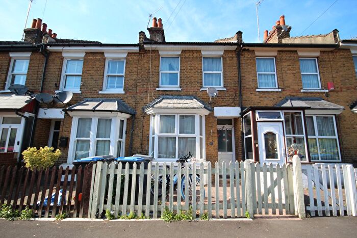 4 Bedroom Terraced House To Rent In Turton Road, Wembley, Middlesex, HA0