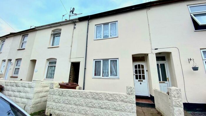 3 Bedroom Town House To Rent In King Street, Gillingham, ME7