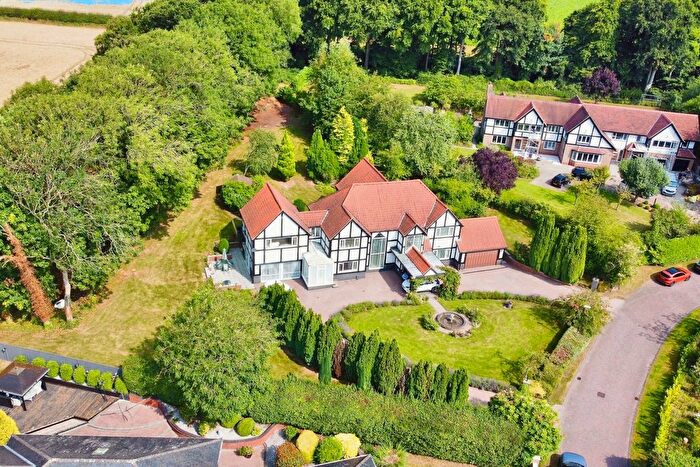 4 Bedroom Detached House For Sale In Croft Park, North Ferriby, HU14
