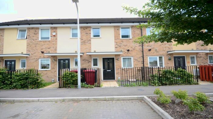 2 Bedroom Terraced House To Rent In Glenmore Place, Tilehurst, Reading, RG30