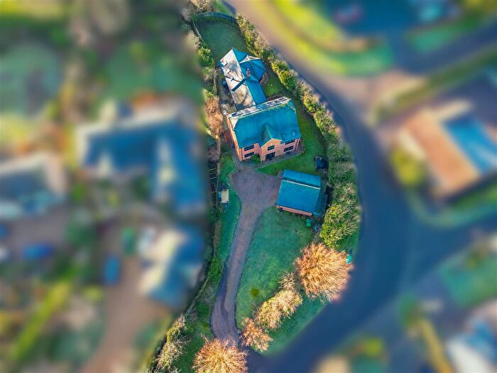 6 Bedroom Detached House For Sale In Flecknoe, Rugby, CV23