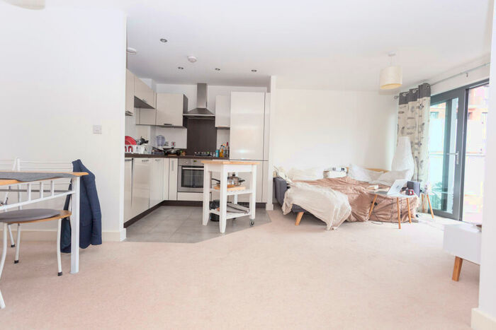 1 Bedroom Apartment To Rent In Surrey Quays Road, Canada Water, London, Greater London, SE16
