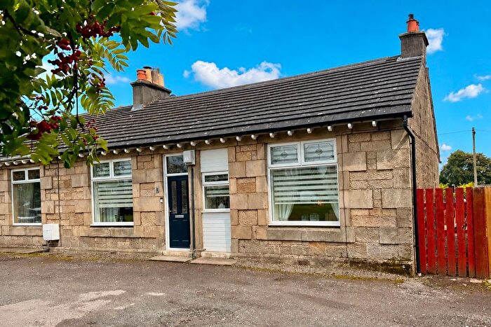 3 Bedroom End Of Terrace House For Sale In Barefield Street, Larkhall, ML9