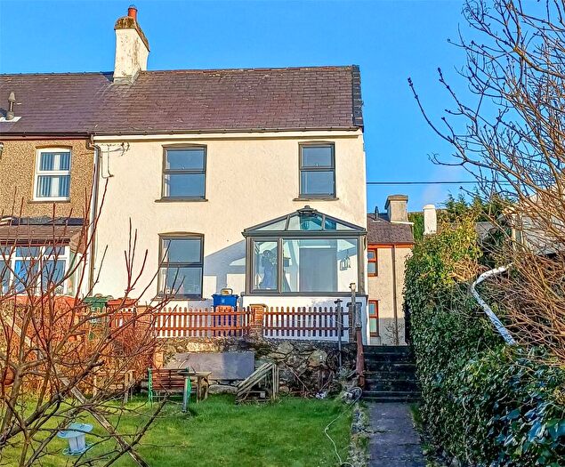 3 Bedroom End Of Terrace House For Sale In Water Street, Llanllechid, Bangor, Gwynedd, LL57