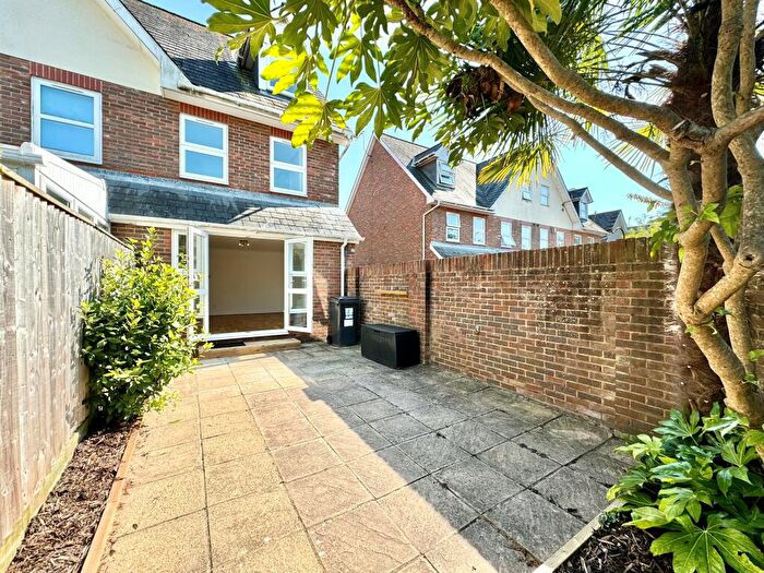 3 Bedroom Town House To Rent In R L Stevenson Avenue, Westourne, BH4