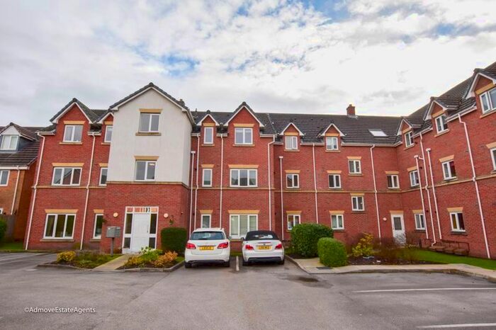 2 Bedroom Flat To Rent In Ferryside, Thelwall, Warrington WA4