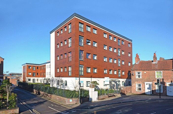 2 Bedroom Flat To Rent In The Walk, Holgate Road, York, YO24