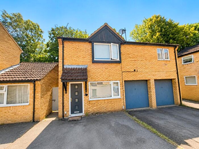 3 Bedroom House For Sale In Linnet, Orton Wistow, Peterborough, PE2