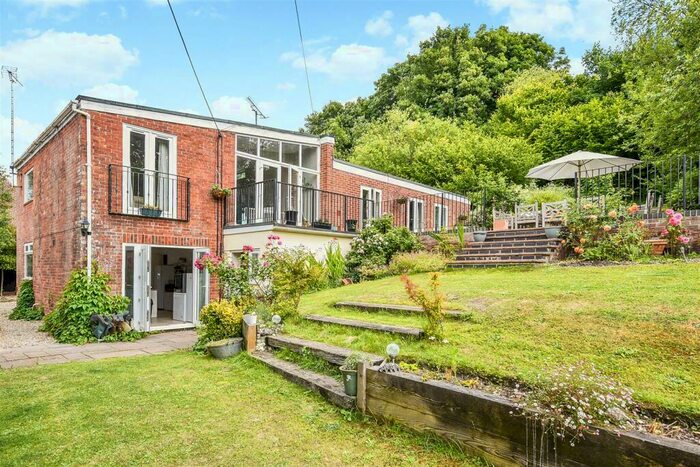 5 Bedroom Detached House For Sale In Newbury Road, Hurstbourne Tarrant, Andover, SP11