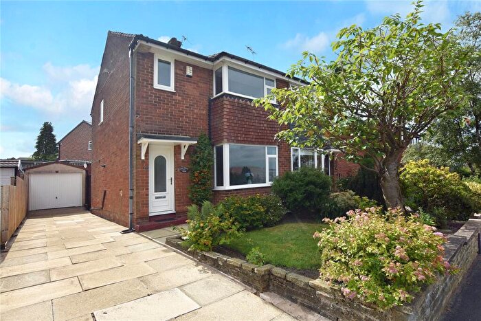 3 Bedroom Semi-Detached House For Sale In Green Lane, Cookridge, Leeds, West Yorkshire, LS16
