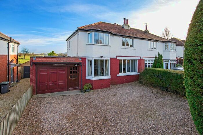 3 Bedroom Semi-Detached House For Sale In Bradford Road, Burley In Wharfedale, Ilkley, West Yorkshire, LS29