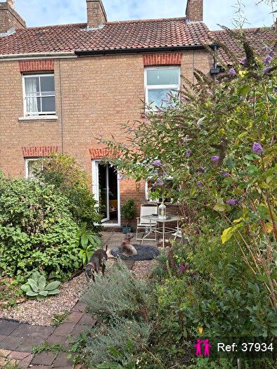 2 Bedroom Terraced House For Sale In Roughmoor Cottages, Taunton, TA1