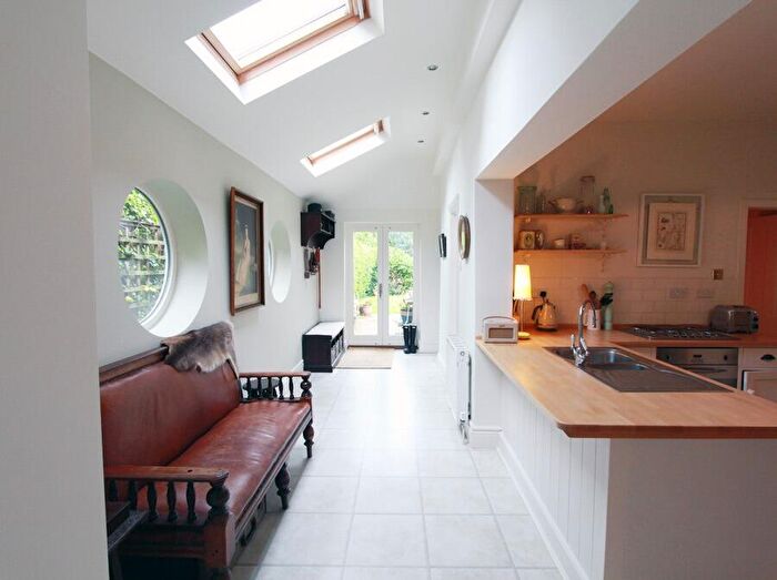 3 Bedroom Semi-Detached House To Rent In Gertrude Road, West Bridgford, Nottingham, NG2