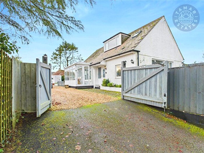 4 Bedroom Detached House For Sale In Tremeddan Lane, Liskeard, Cornwall, PL14