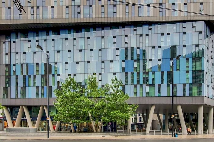 2 Bedroom Flat To Rent In Saffron Central Square, East Croydon, Croydon, CR0