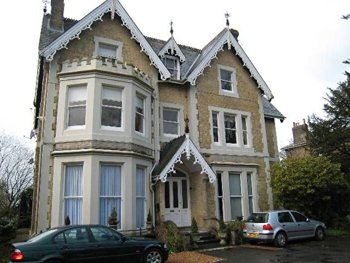 1 Bedroom Flat To Rent In Frant Road, Tunbridge Wells, TN2