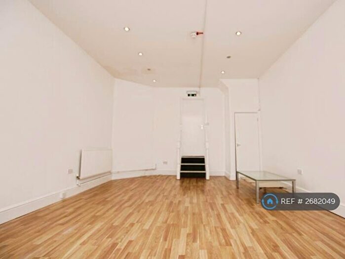 6 Bedroom Terraced House To Rent In Fairfield Road, Montpelier, Bristol, BS6