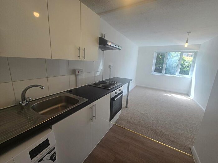 1 Bedroom Flat To Rent In Chapelsite Court, Coleman Road, Belvedere, Bexley, DA17