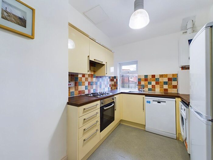 1 Bedroom Flat To Rent In High Street, Birmingham, Birmingham, B17