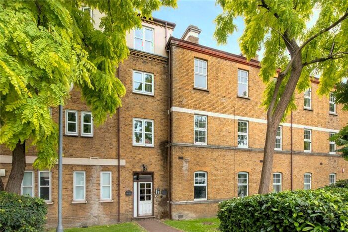 1 Bedroom Apartment To Rent In Avonley Road, New Cross, London, SE14
