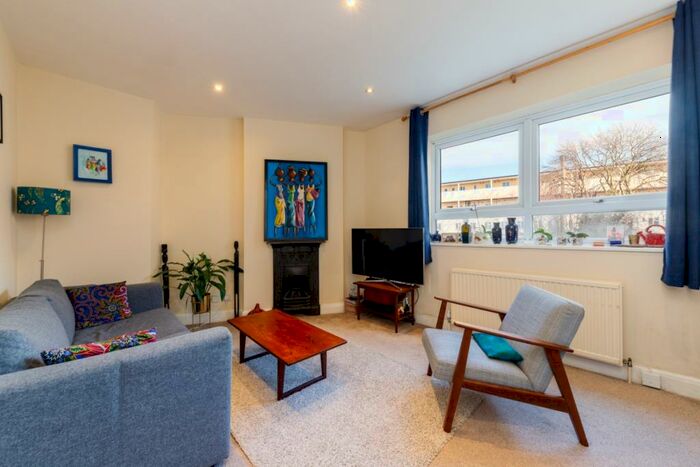 1 Bedroom Flat To Rent In Tufnell Park Road London, N7