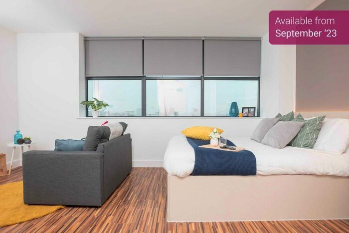 1 Bedroom Apartment To Rent In Westpoint, Chester Road, M16