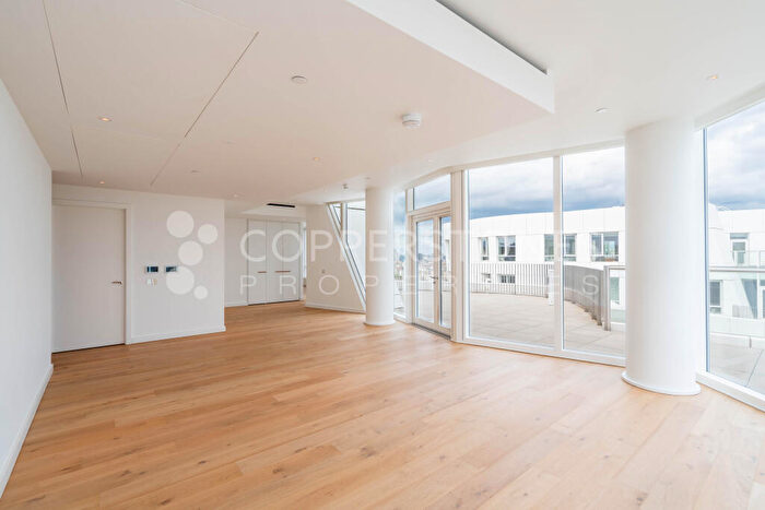 4 Bedroom Penthouse To Rent In Wilshire House, Prospect Way, Battersea London, SW11