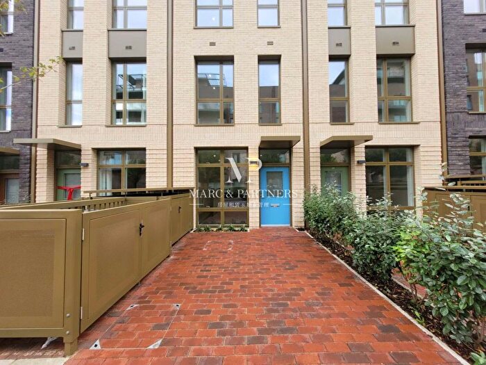 4 Bedroom Detached House To Rent In Handley Drive, Kidbrook Village, London, SE3