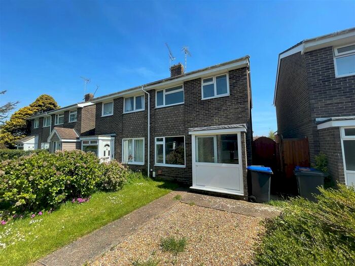 3 Bedroom Semi-Detached House To Rent In Lychpole Walk, Goring-By-Sea, Worthing, BN12