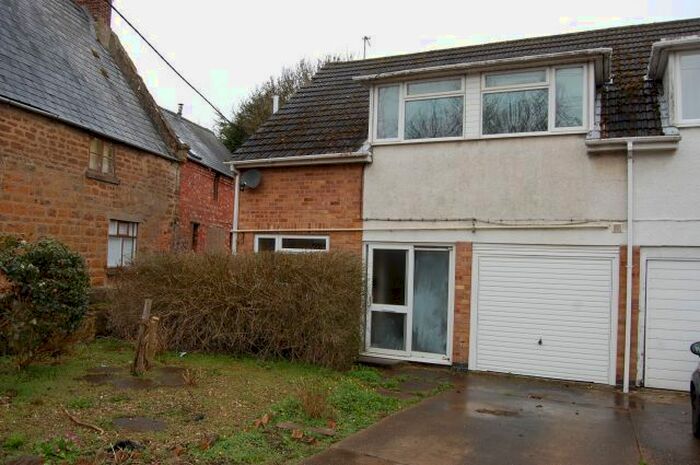3 Bedroom Semi-Detached House For Sale In Station Road, West Haddon, Northampton, NN6