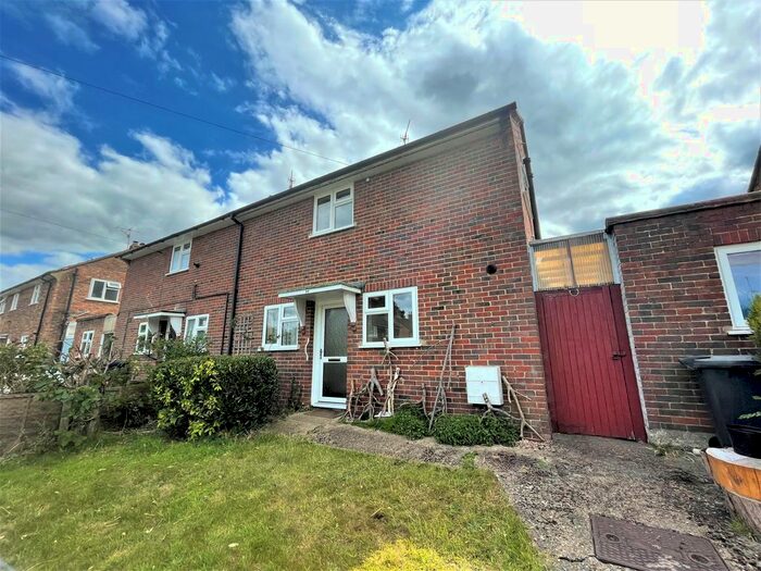 2 Bedroom Semi-Detached House To Rent In Green Lane, Godalming, GU7