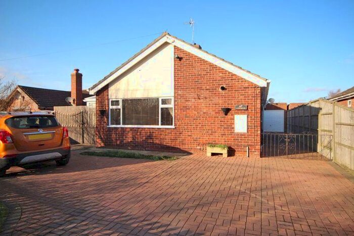 3 Bedroom Detached Bungalow For Sale In Eastfield Lane, Grimoldby, LN11