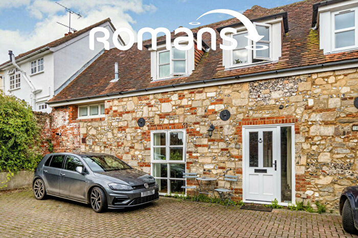 2 Bedroom Terraced House To Rent In Hyde Street, Winchester, SO23